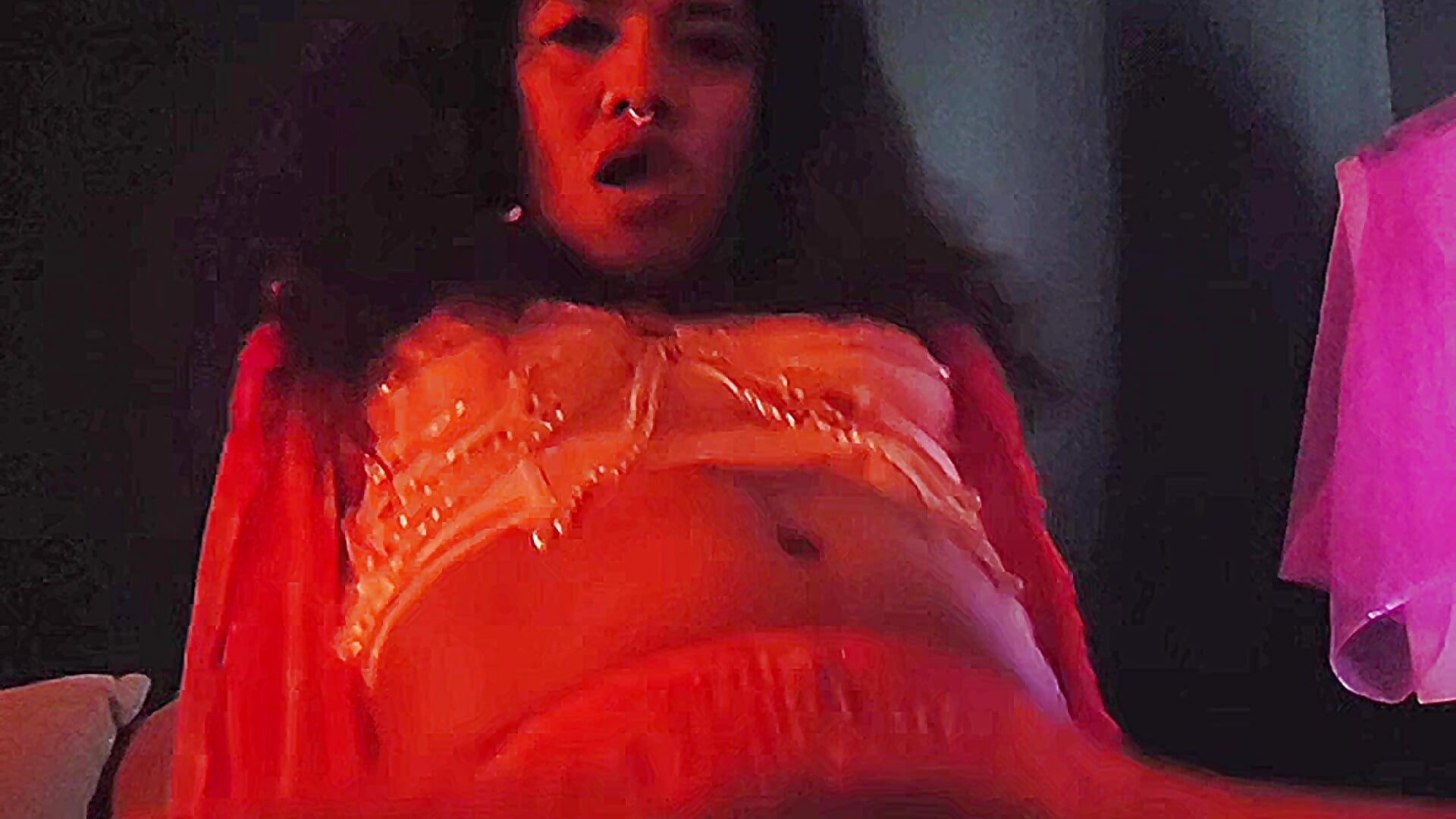 Do You like Me ? - laculcarachafr adlı kamera modelinin videosu