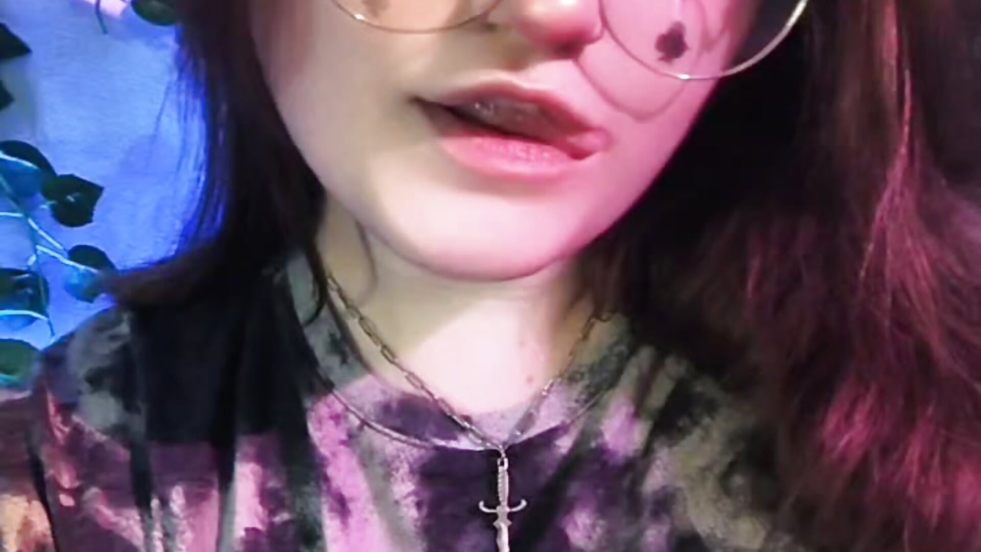It’s just a cute and relaxing joke. - vídeo de la modelo de cam fairy_tara