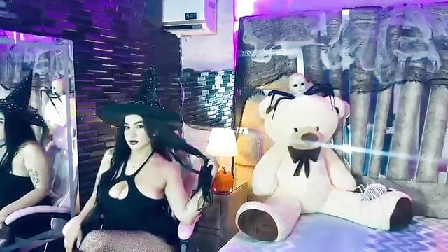 Happy Halloween🎃 – video af Scarlet_Reyes