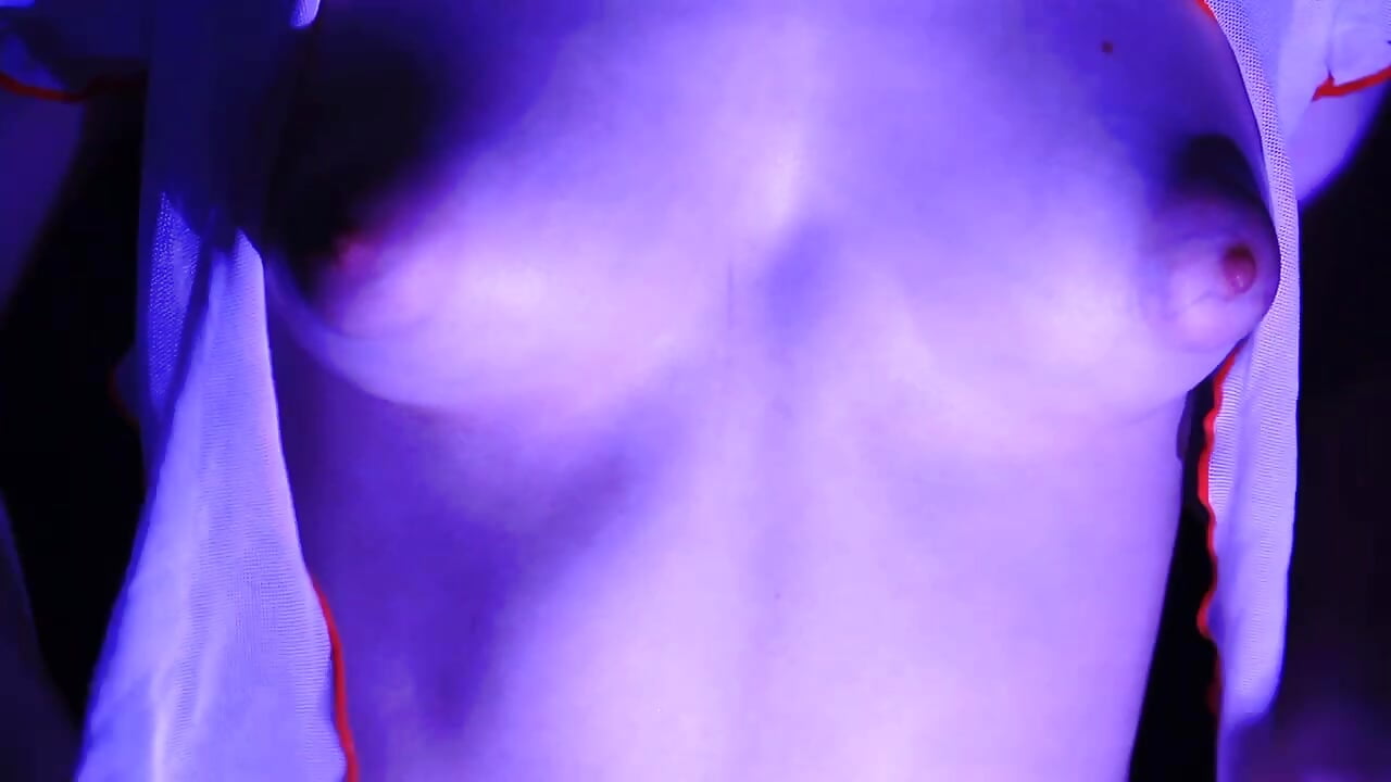 ✨👋🏻Titty play👋🏻✨ – видео вебкам-модели Thedeepwebcutie