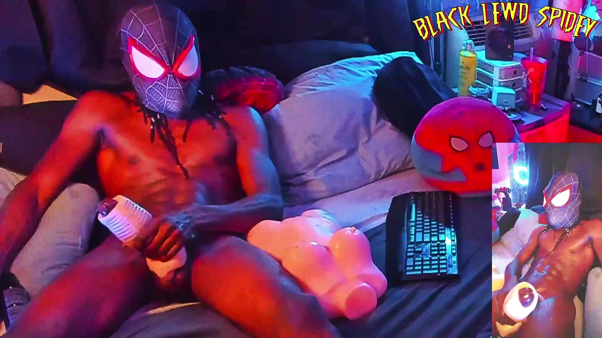 Black Lewd Spidey Live Stream 21 Part 2 - vidéo du modèle de showcams BlackLewdSpidey
