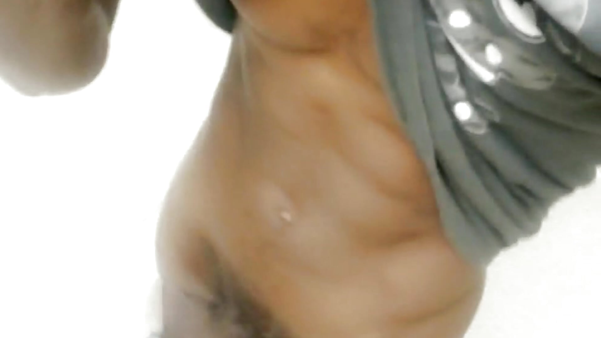 Bathroom Dick Swing - vidéo du modèle de showcams BlackLewdSpidey