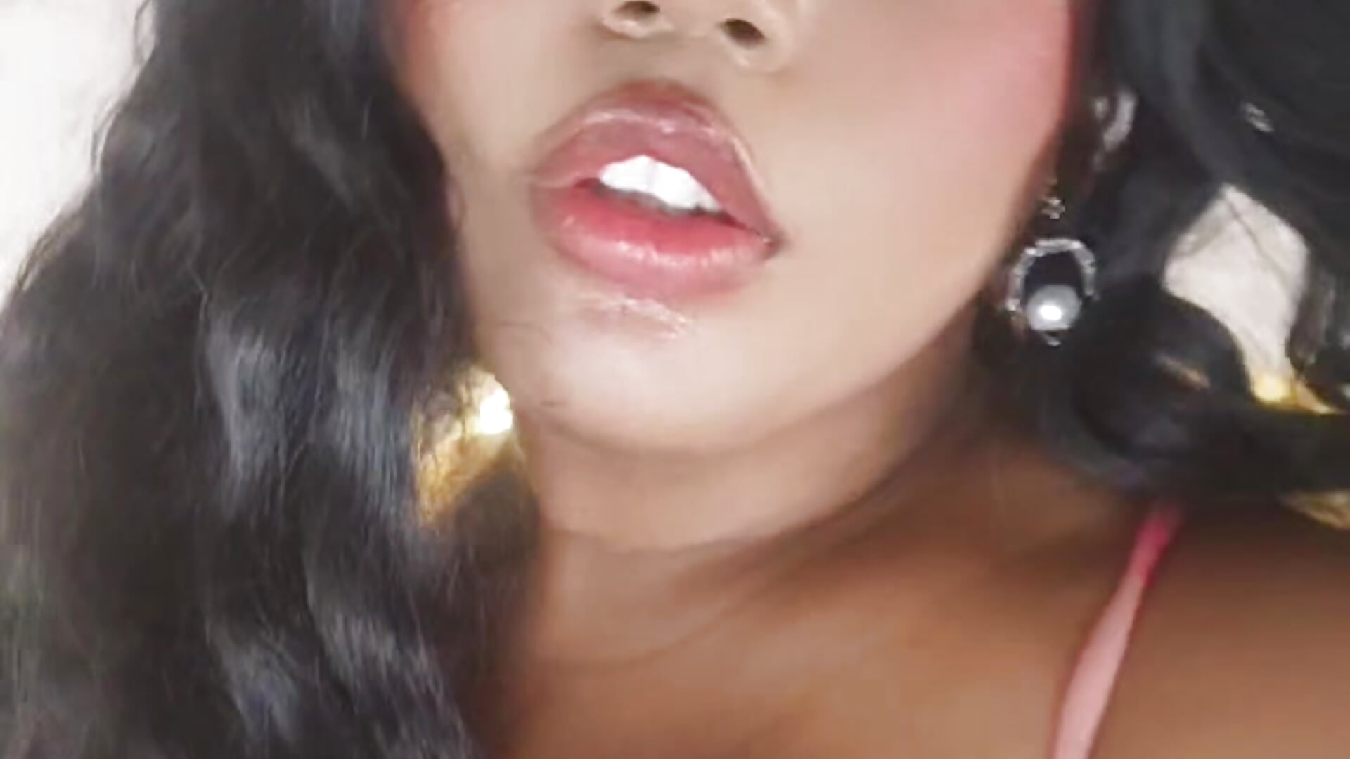 VID_32690715_121454_667 - video by NxyChloe cam model