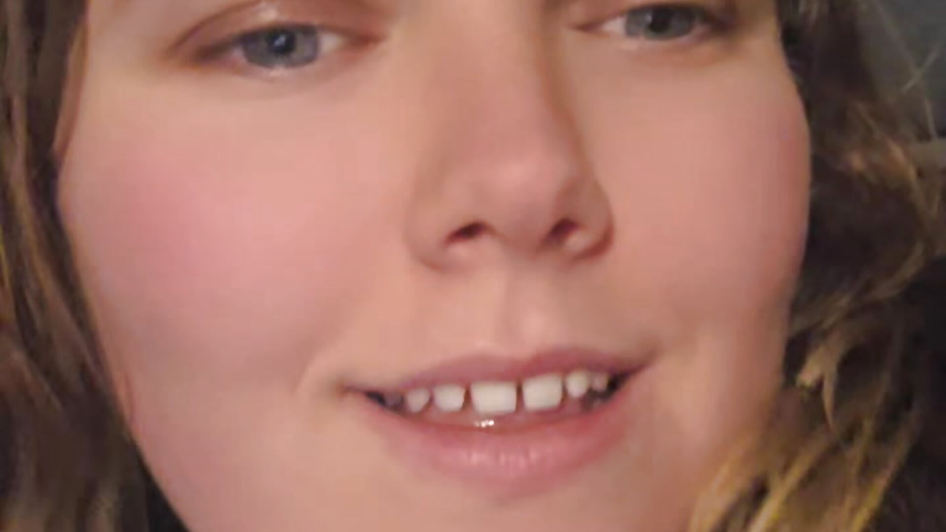 My eyes are so blue 💙 - Video von Scarletcum22 Cam-Model