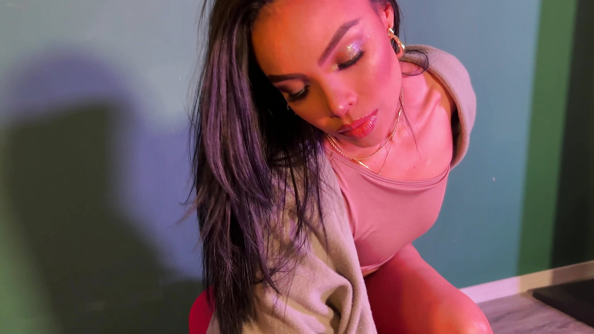 REBORN - vídeo de Blackywhiite modelo de câmara