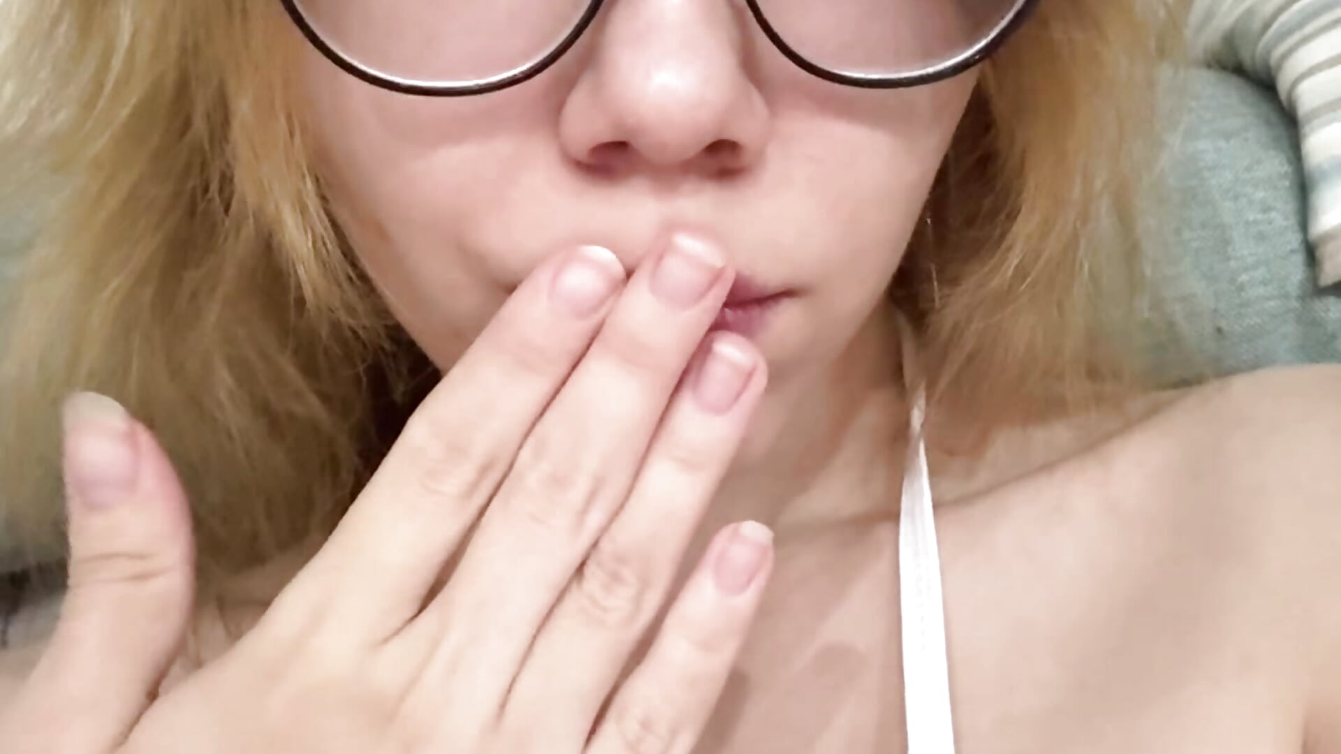 (*˘︶˘*).｡.:*♡ - video by PeachyMaolin cam model