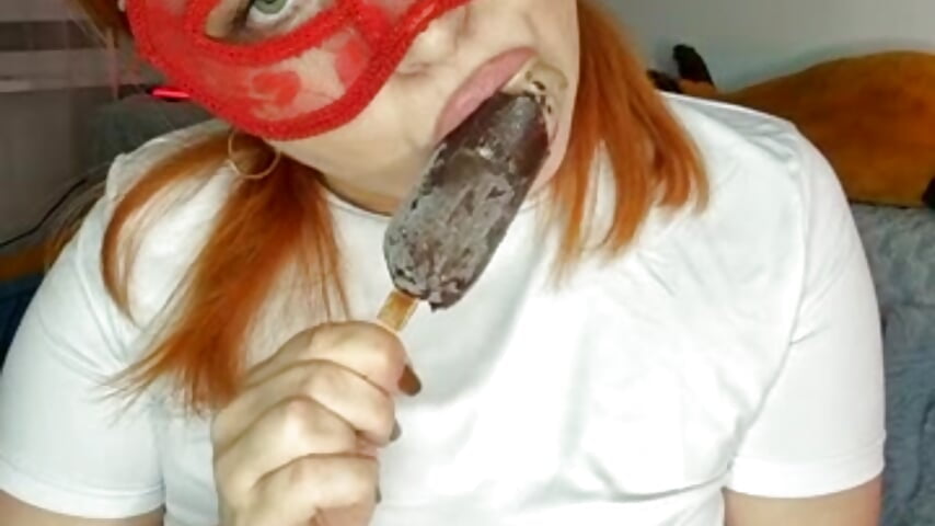 Ice cream 🍦 😋 😍 - video by VixenBaby cam model