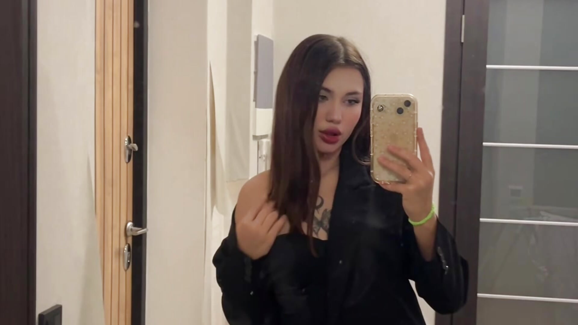 In cute black dress - video by CuteMangoAlice cam model