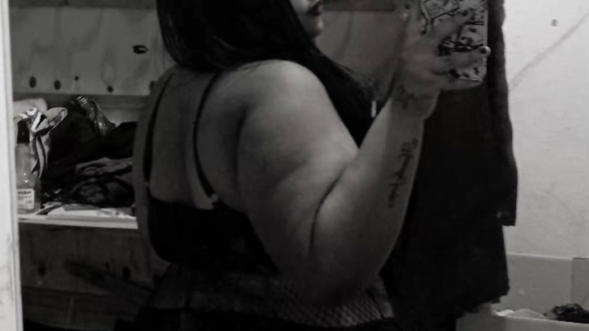 🤧 - video by bigfatassmomy cam model