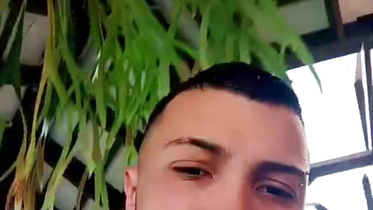 Hello Is't me - video av MacallanFtm cam-modell