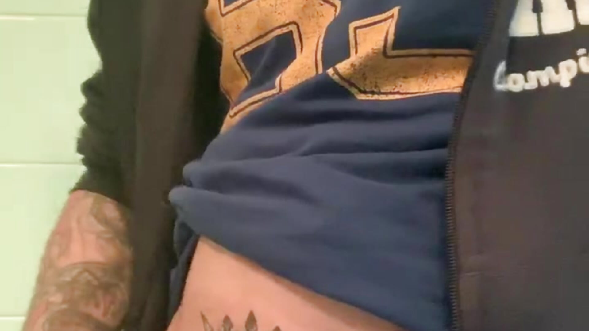 Leche gitana muy venenosa - video by gitanoMad cam model