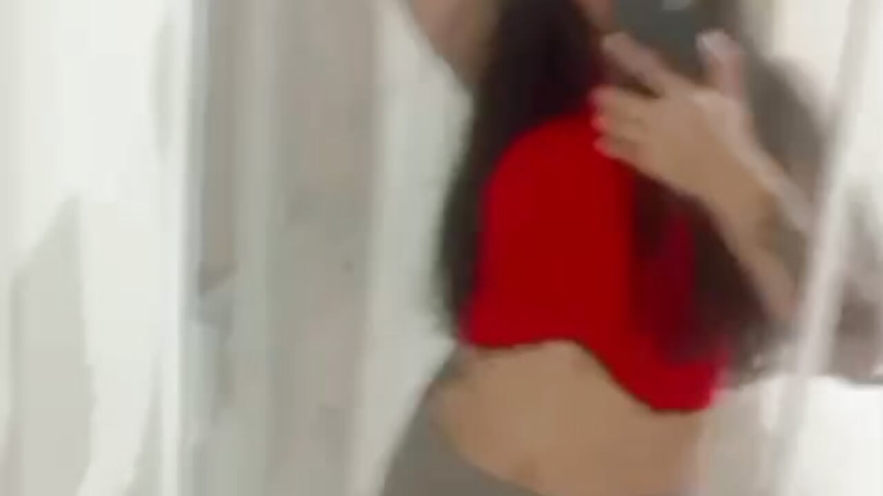 WhatsApp Video 2024-05-14 at 6,35,03 PM - video by RedVelvet420 cam model