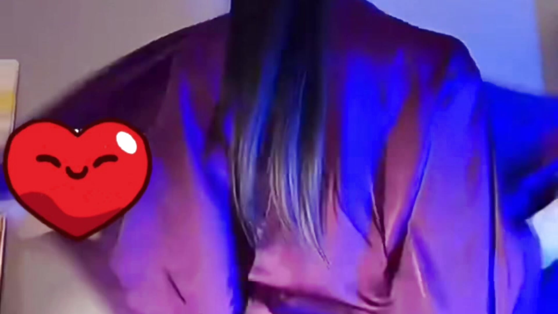 f6d73fd77f7149289158f39e126cd6e7 - video by Family-Lovee cam model