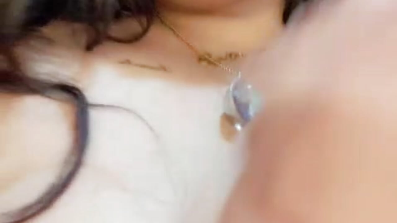 Video de WhatsApp 2025-06-05 a las 02,49,42_e347f18e - moon_boobs adlı kamera modelinin videosu