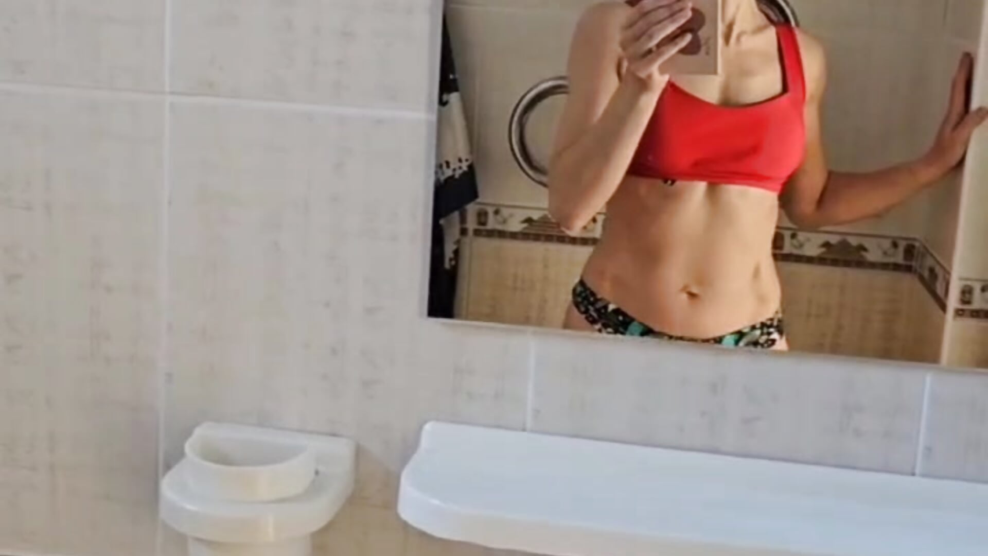 video_6 - video của người mẫu cam Salionne