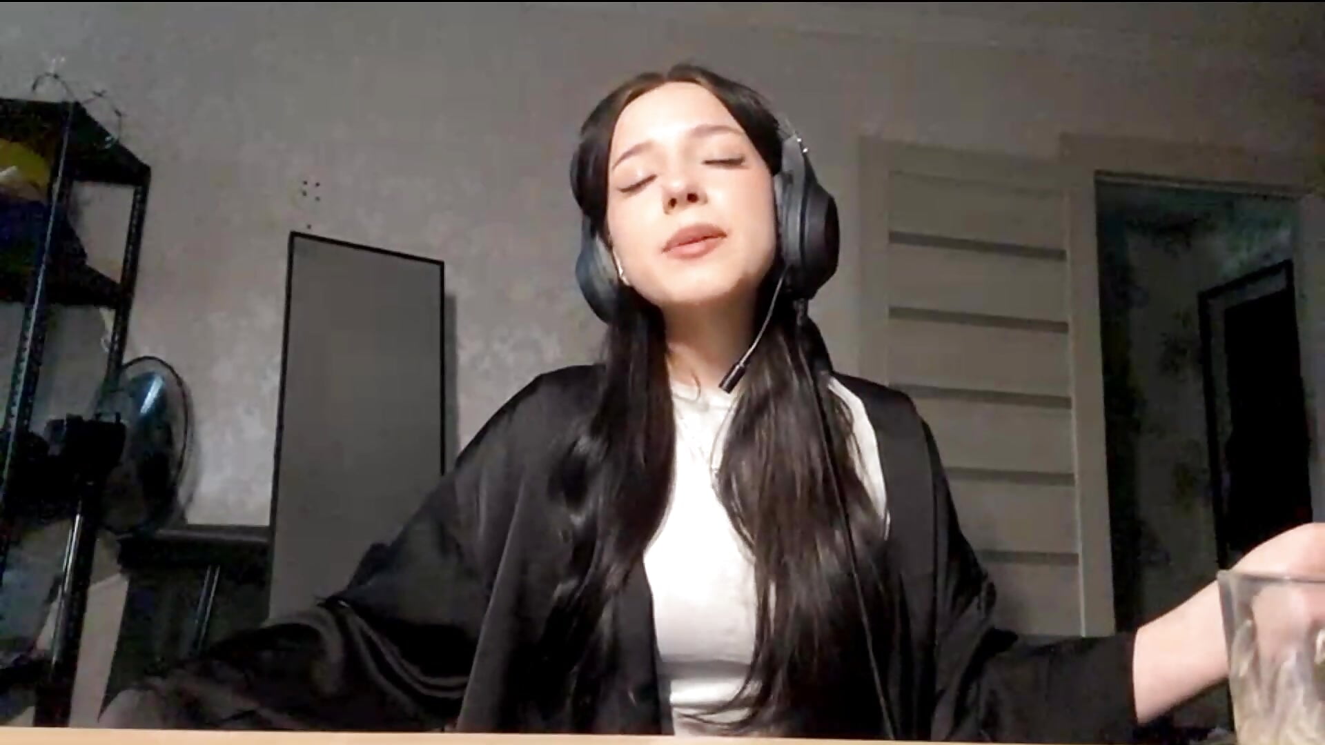 i am! - video by TashiaCassln cam model