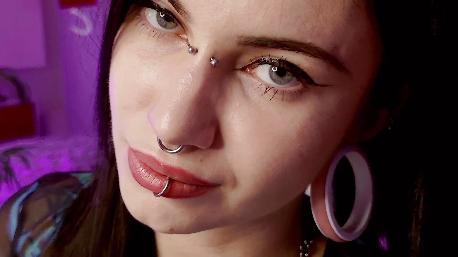 Wink-wink for u. - video by BasslineJunkie cam model