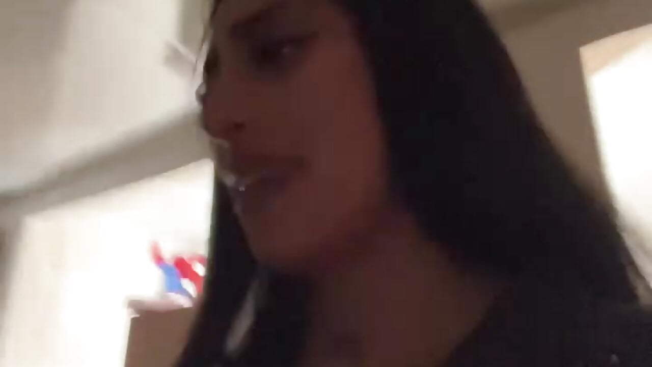 Dildo in pussy - vidéo du modèle de showcams Violeet-Smith