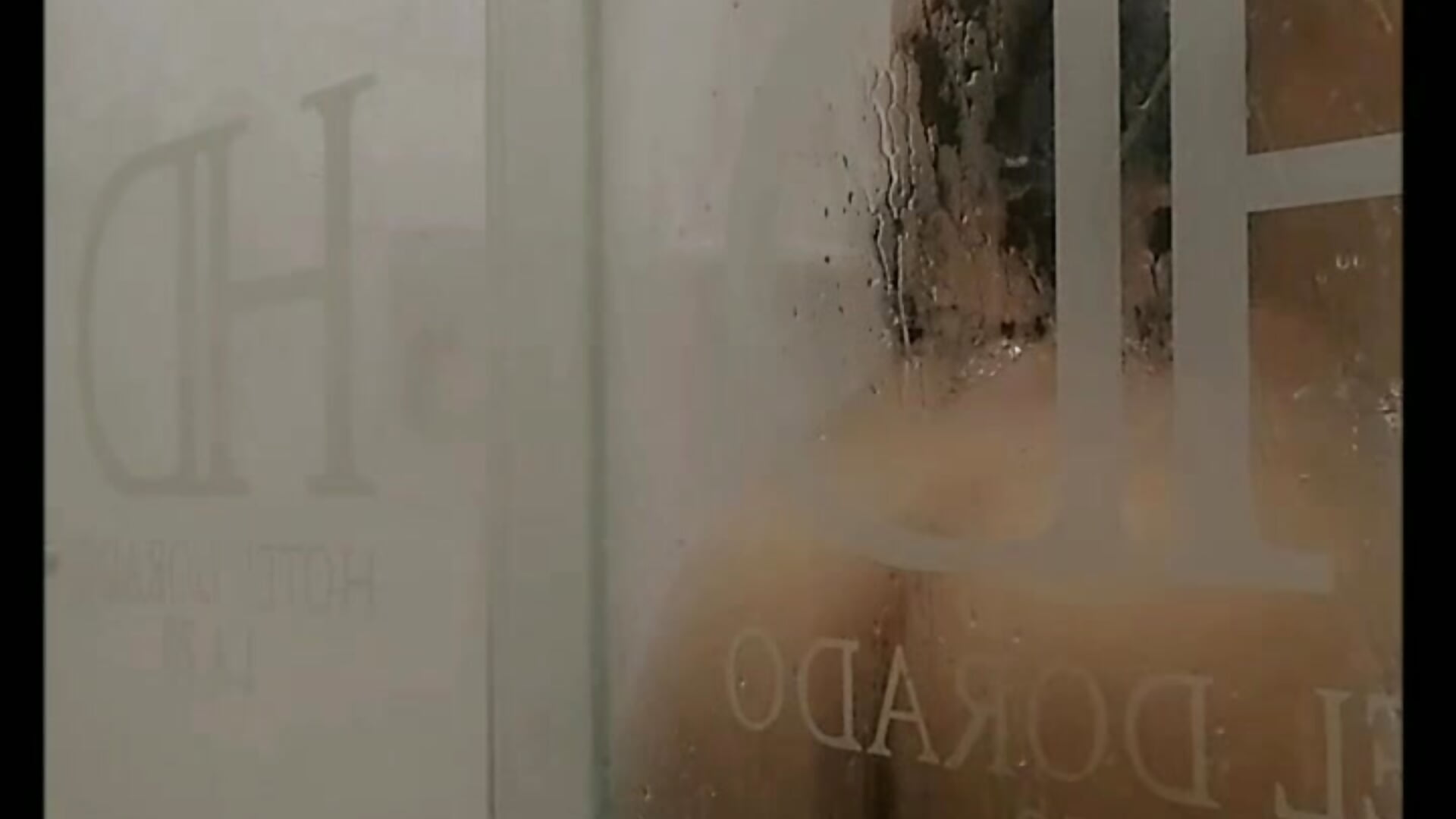 Miy big ass – video af AdelaFranco cam-model