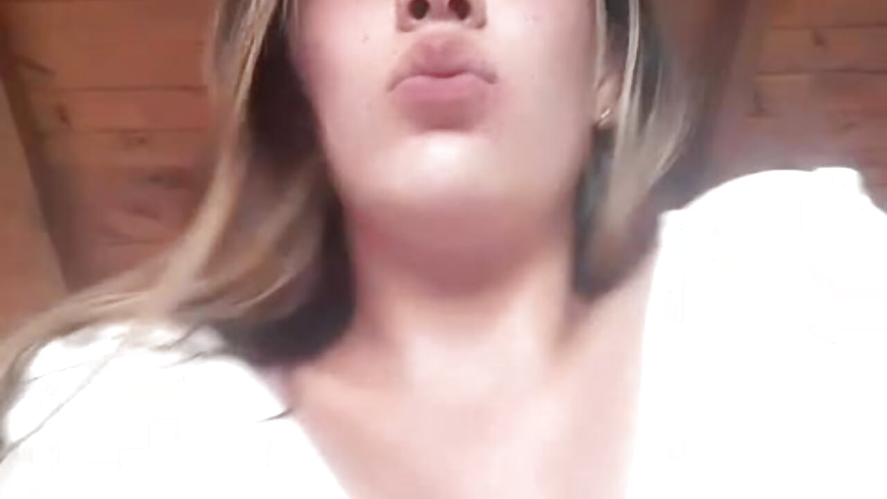 Kiss for U - video by Anna_Tood cam model