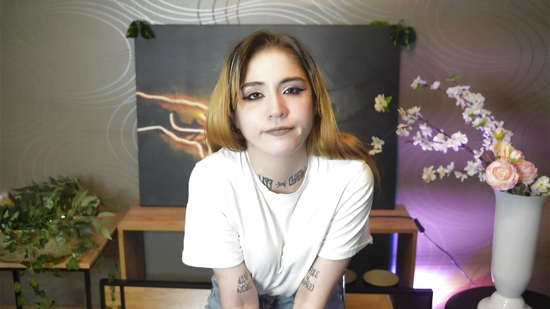 Its me - video by VelvaKientz cam model