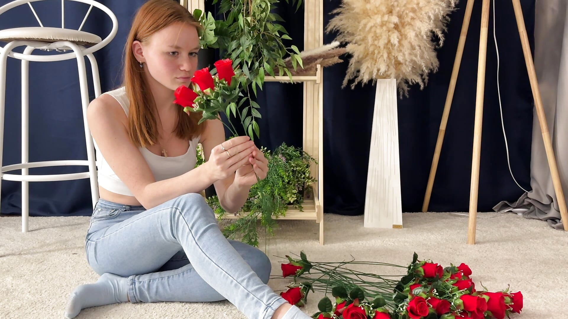 Beneath the Sky - video van KarlynGow cam-model