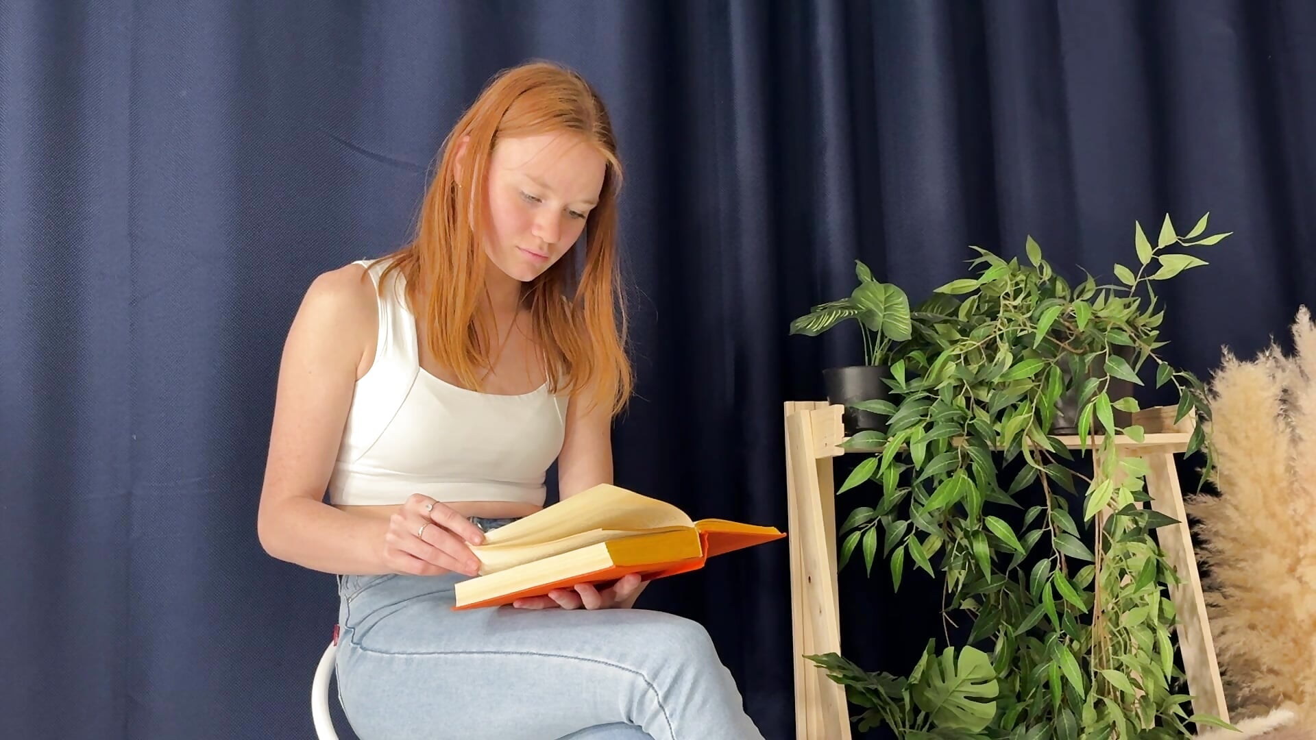 After the Rain - video van KarlynGow cam-model