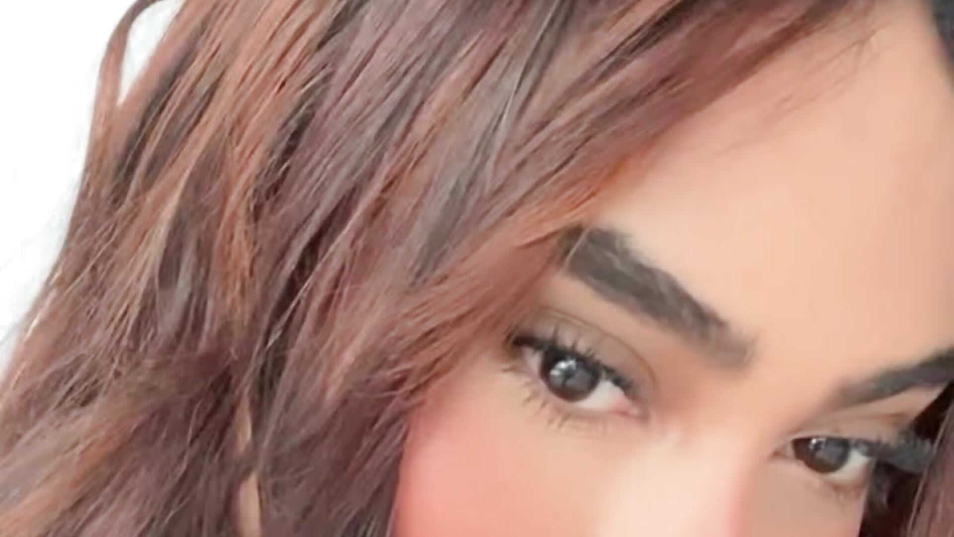 Anguel 👀 - video by AnguelJones cam model