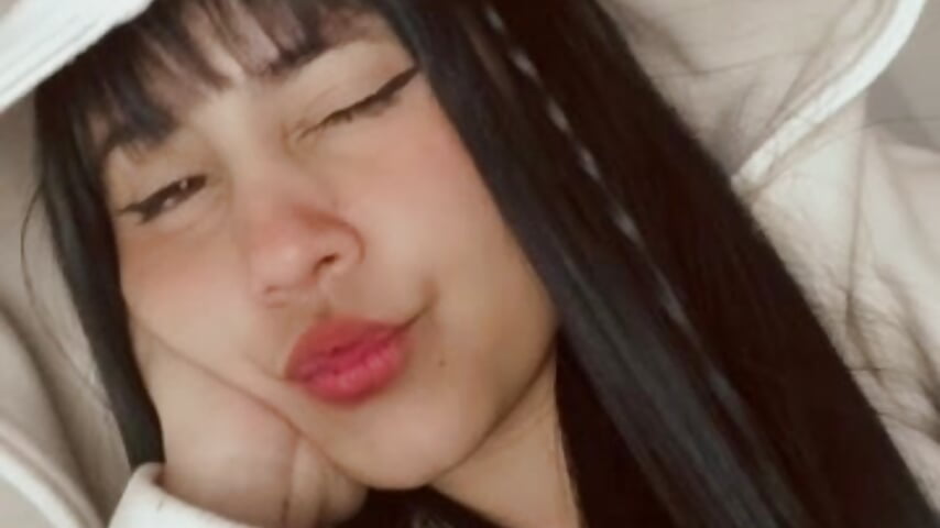 Buenos días ☀️💋 - video by TamySweet69 cam model