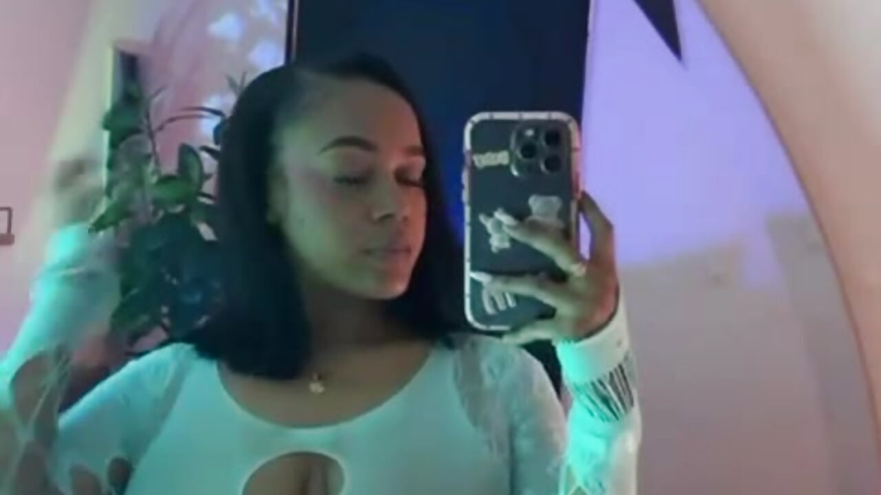 💙🤍 - YariRose 캠 모델의 동영상