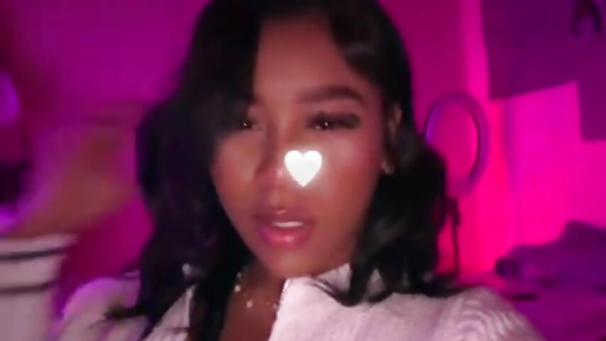 🥵 - video by YariRose cam model