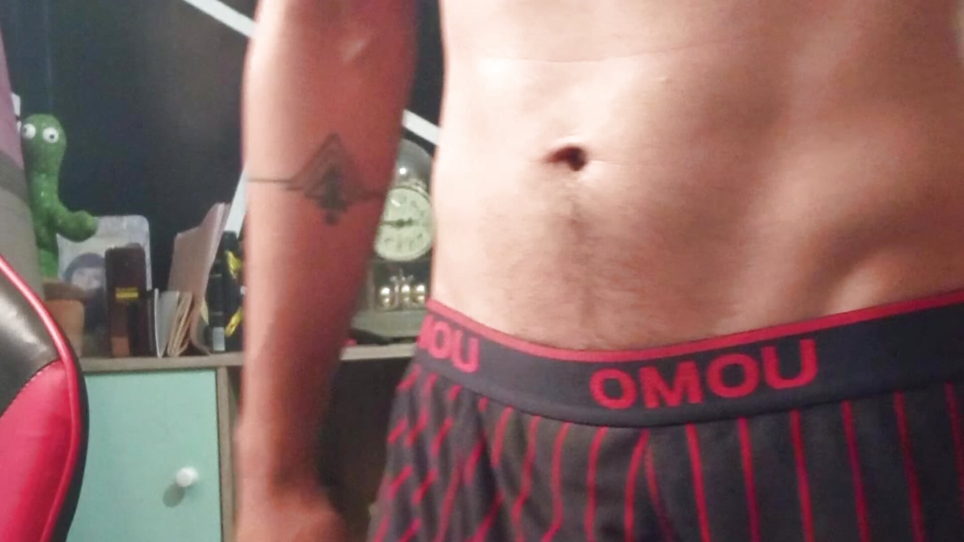 GETTING NAKED🔥🔥🥵🥵😈 AND PLAY 🍆💦🔥🥵😈