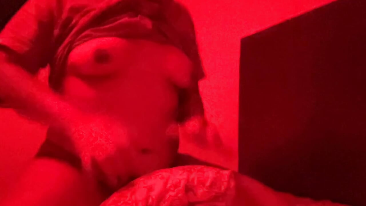 NECESITO SEXO!!!