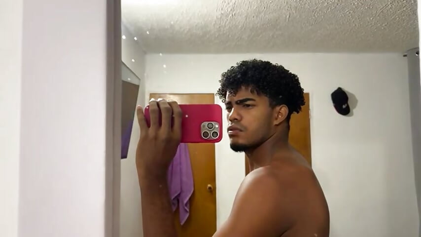 Boys🤤🥵 - video by richardd2212 cam model