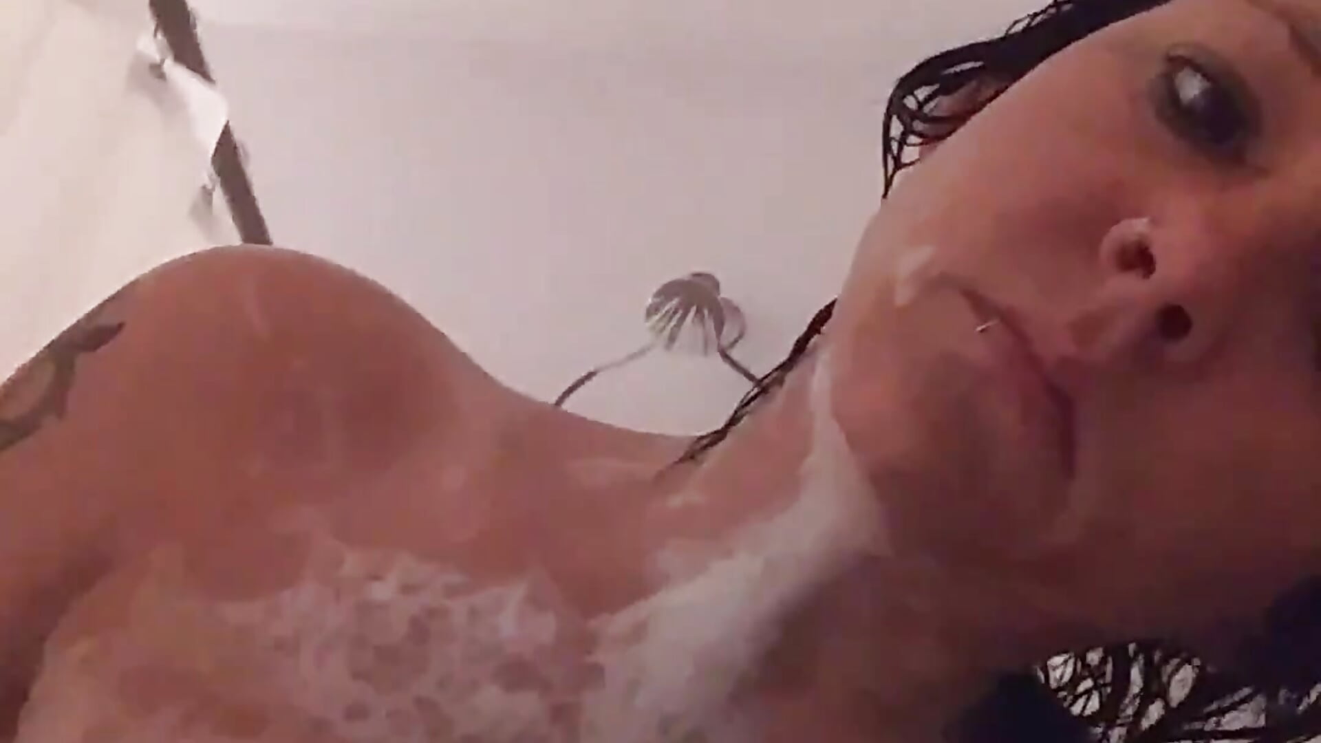 Full shower play