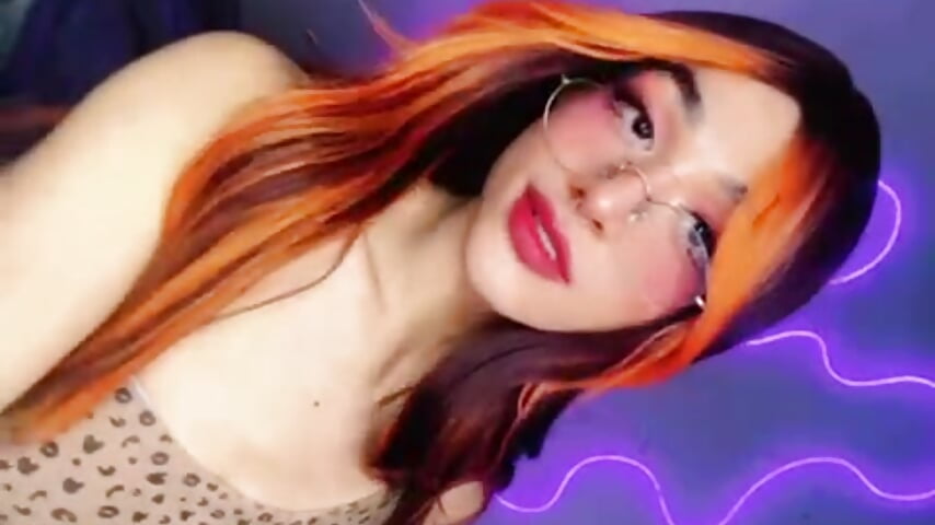 Me 😍 - video di Mika__velvet modella di cam