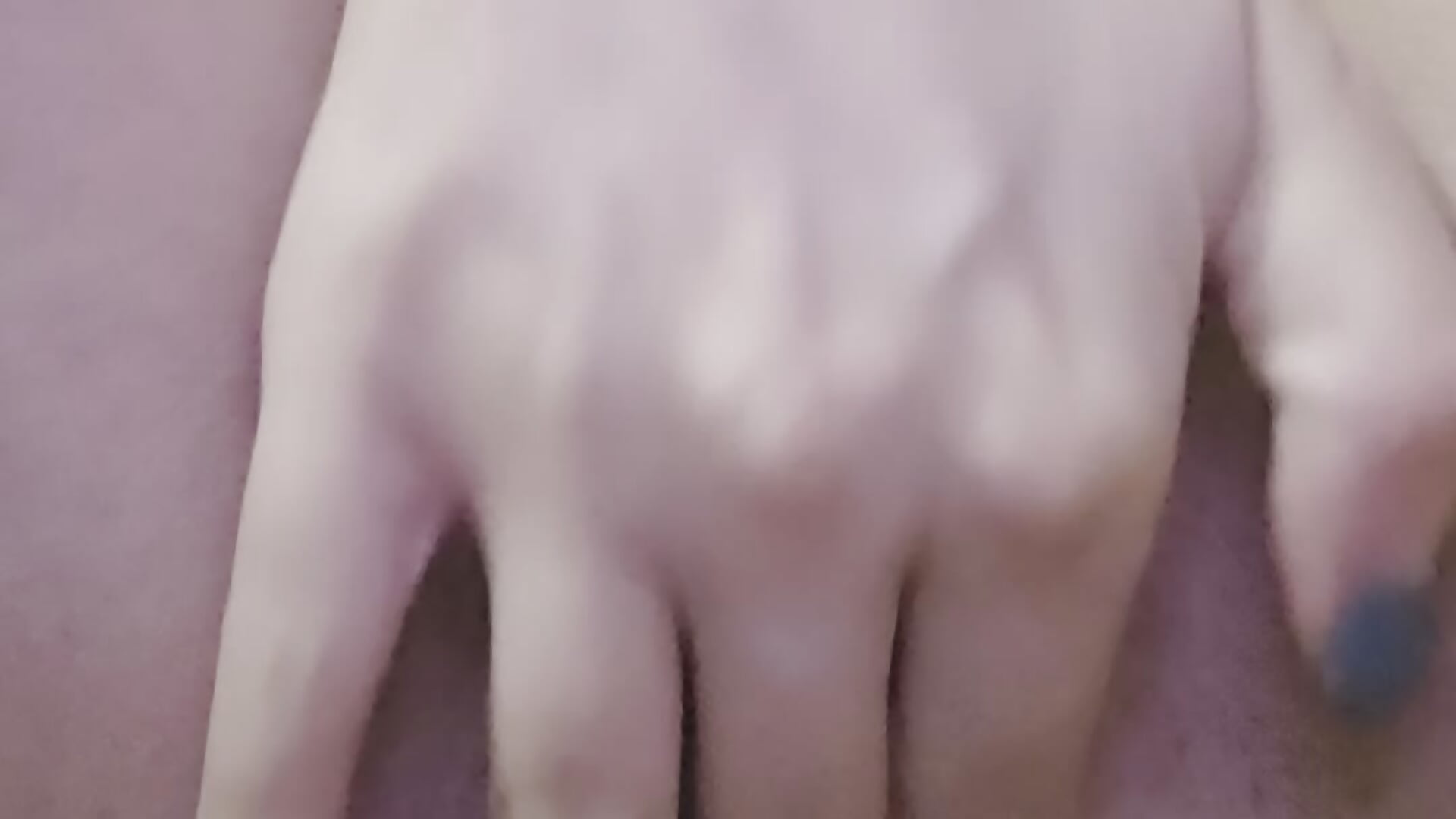 pussy - video od modelky/modela Roxie_Anne