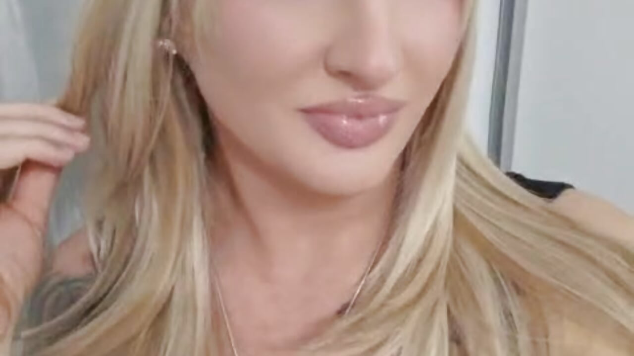 💋 A taste of NaughtySheHot – come for more! 😈 - video by NaughtySheHot cam model