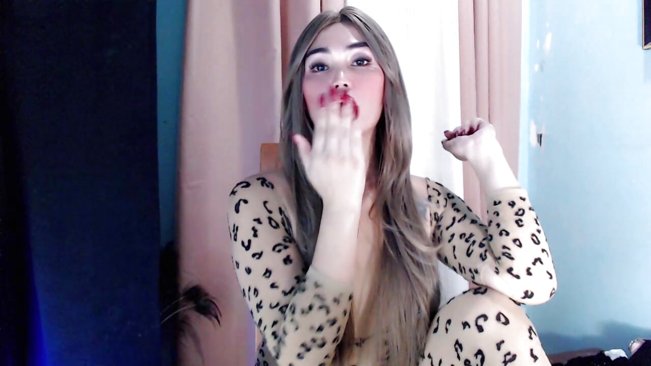 Pretty Lux - video của người mẫu cam Felicity_lux