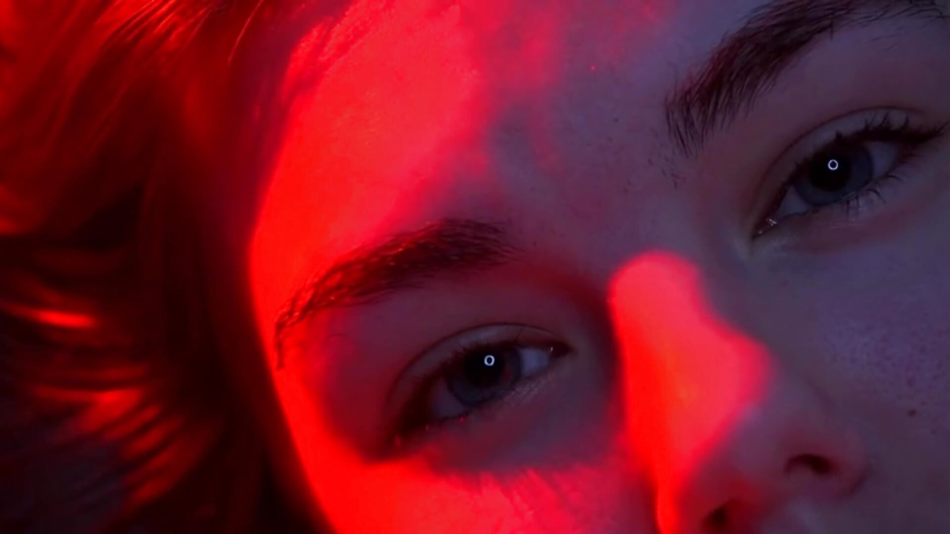 Red is the color of passion – video af MelodyBaur cam-model