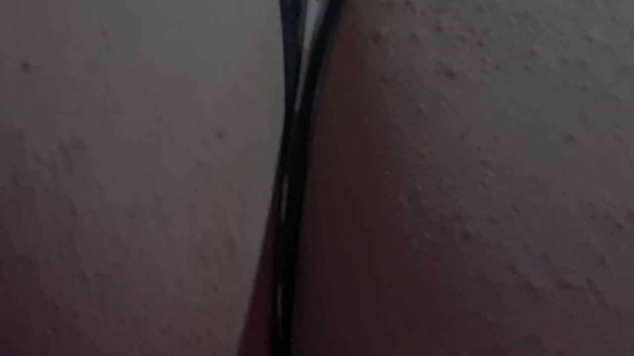 Me dejas sentar?? - video by sashhita cam model