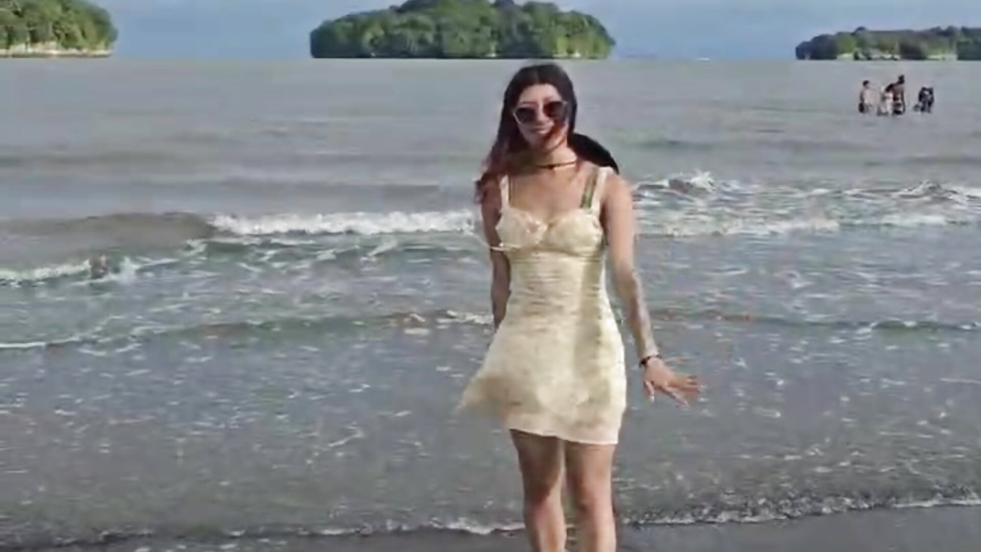 VID-20250819-WA0366 - video by LissyM cam model