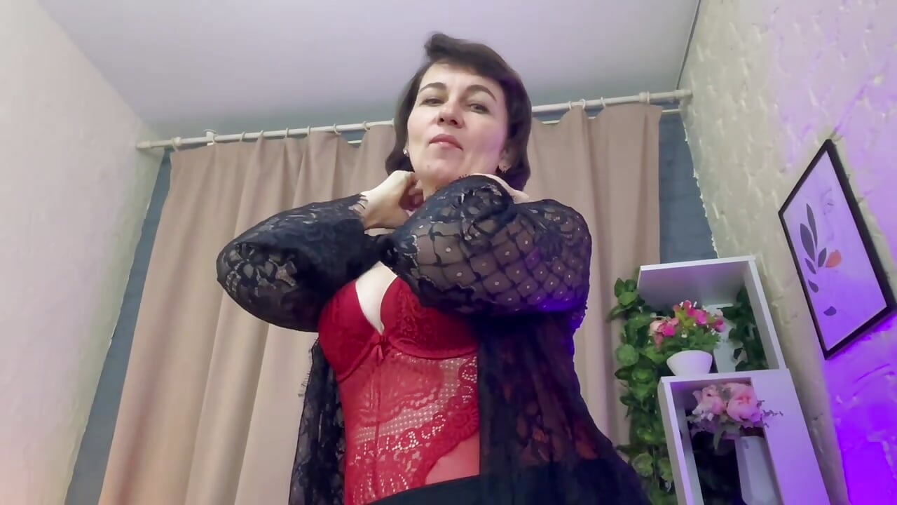 ❤ - video by Demi_Mature cam model