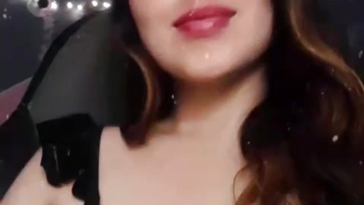 WhatsApp Video 2025-06-21 at 8,39,15 PM (2) - video by _smallvale cam model