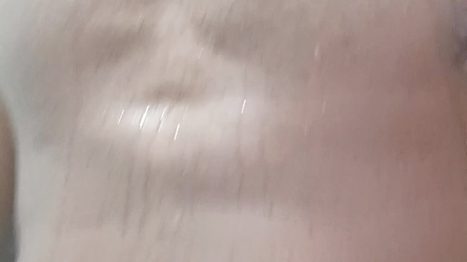1000033200