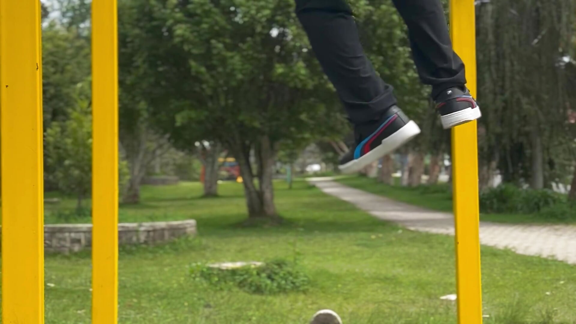 Back - video by JUSTIN_JHONS cam model