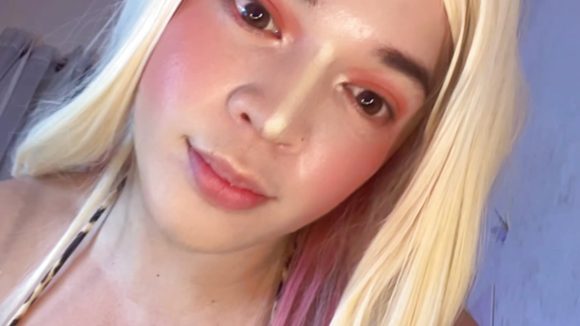 Free for all - Vídeo de sassysiren28, modelo de vídeos