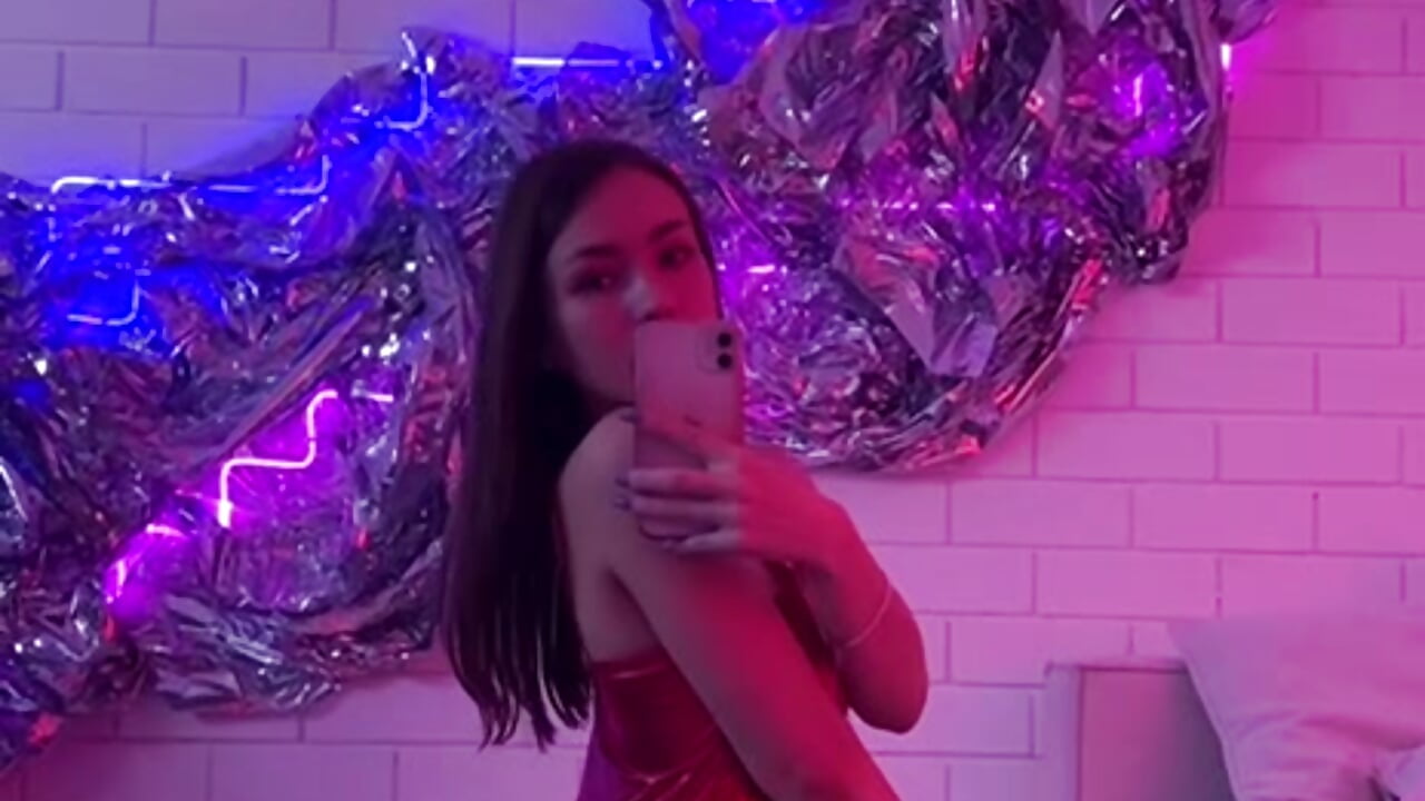 my short red dress! - lollyrais 캠 모델의 동영상