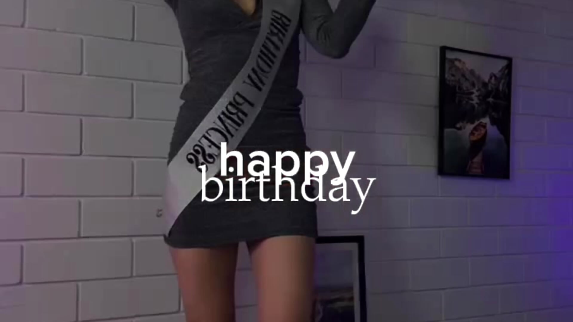 It's my birthday! - فيديو من lollyrais موديل الكام