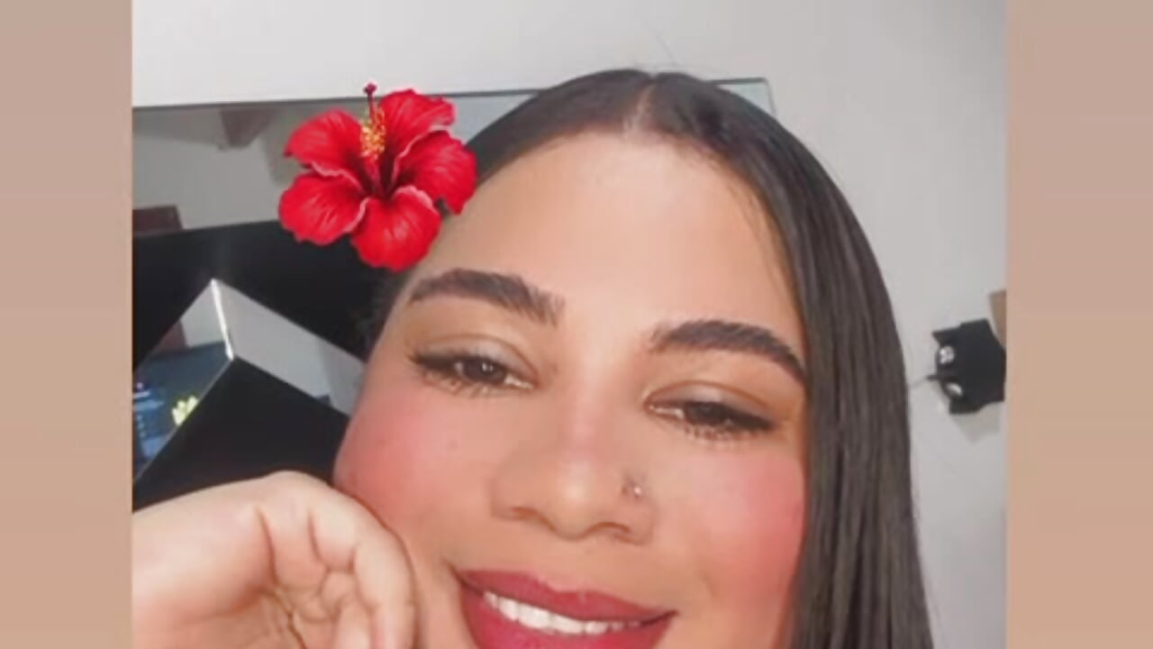 So Hot... - video by MelissaHex cam model